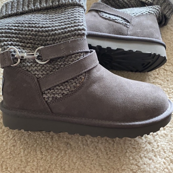 Uggs - Picture 3 of 3